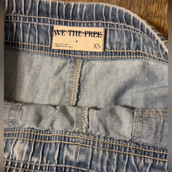 Free People Easy Peasy Pull-On Jeans in Piece Of Cake Size XS We The Free - Picture 6 of 12